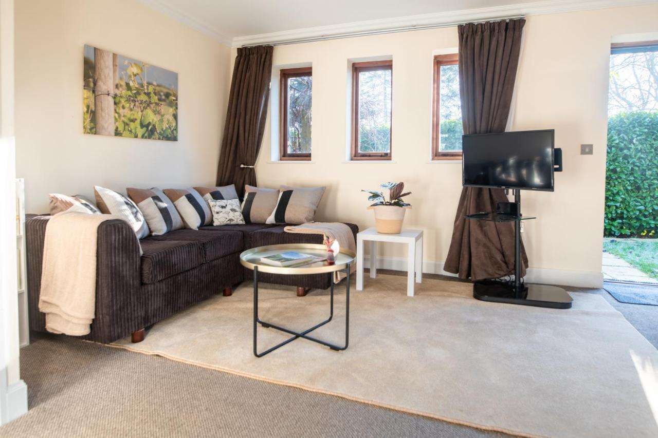 Terlingham Lane Cottage Hawkinge 외부 사진