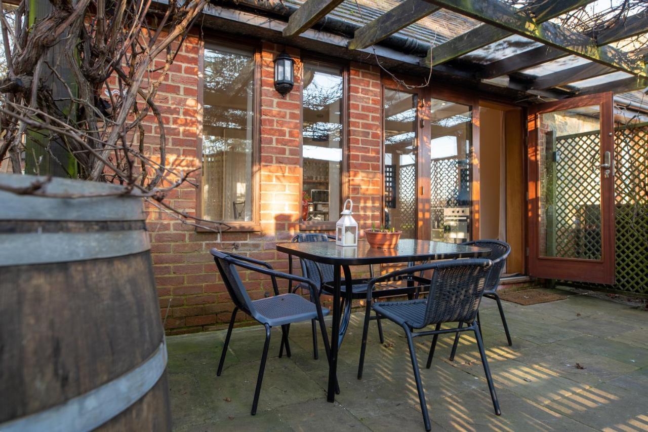 Terlingham Lane Cottage Hawkinge 외부 사진